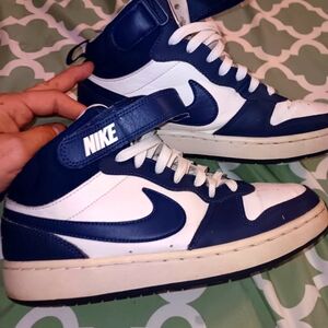 NIKE court borough mid 2s...size 7Y = 7mens/ 8-8.5 womens